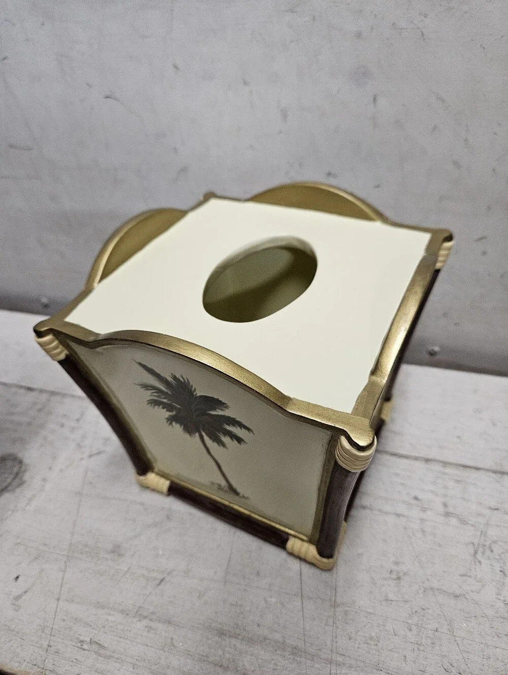 Wamsutta Palms Tissue Box Cover Ivory & Gold Bathroom Home Decor